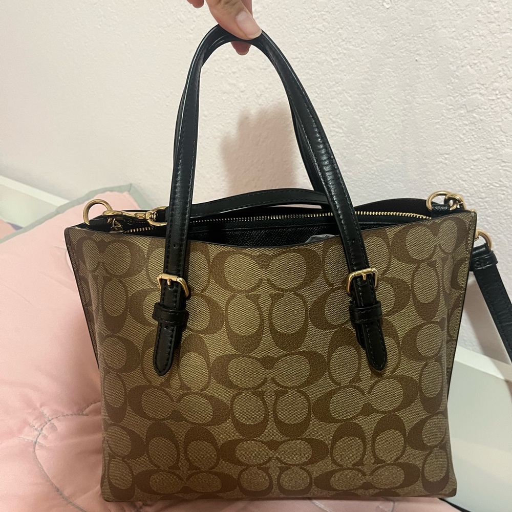 Coach Mollie tote 25 Signature Canvas